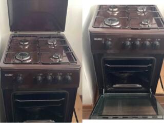 Продам газовую плиту с духовкой
