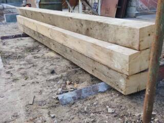 Продам деревянные балки. Есть 5 штук