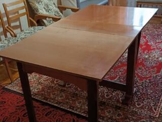 Стол книжка. Помогу с доставкой и подъёмом в квартиру