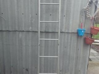 Продам титановую лестницу