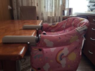 Стульчик для кормления, крепится к обеденному столу