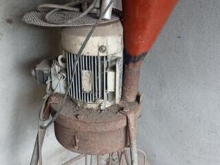 Продается зернодробилка