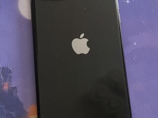 Продам IPhone 11
