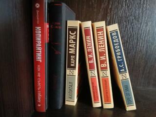 Продам новые книги