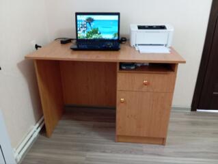 Продам письменный стол