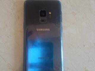 Продам срочно телефон 400руб