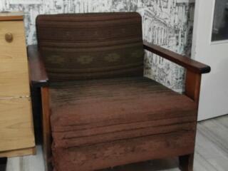 Продам раскладное кресло 100руб.