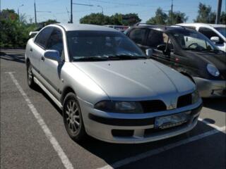 Разбираю Митцубиси Карисма 1.6 бензин 1.9 Дизель