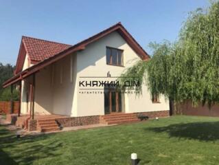 Продажа длма в с. Козин, Обуховского р-на, площадью 150м2, участок 7 .