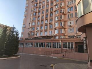 Продается просторная и светлая двухкомнатная квартира в новом доме с .