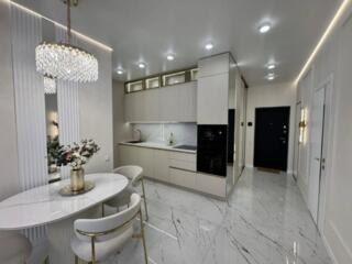 Продается стильная 2-комнатная квартира в современном жилом комплексе 