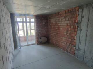 Продаётся просторная, светлая и уютная 2-комнатная квартира площадью .