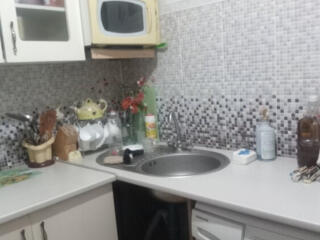 3-х комнатная квартира 5/5. Бородинка, «Хомяк», «Ассоль»