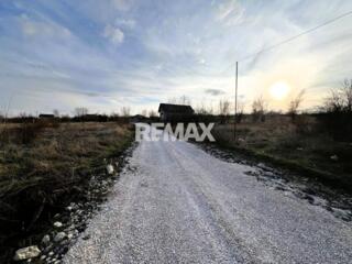 Teren 9,45 ari Ghidighici | 23 m fațadă | pentru construcții | 6 km de