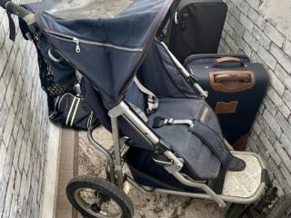 Продам прогулочную коляску