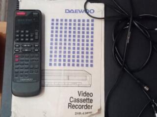 Видео DAEWOO Video Cassette Recorder DVR-4389D