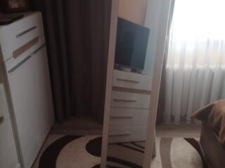 Продам зеркало напольное, новое