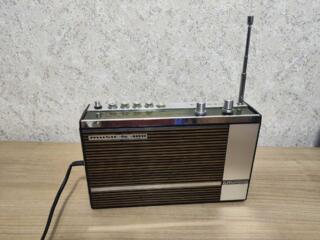 Ретро - коллекционное радио Грюндик, цена 1200 руб, работает.