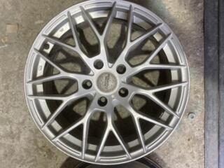 Продам 2 диска R17 5x114.3