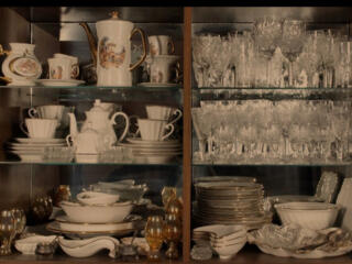 КУПЛЮ Всё! Б/У, что вам Не нужно, и что есть на 15 фото-ПОСУДУ, Бижут.