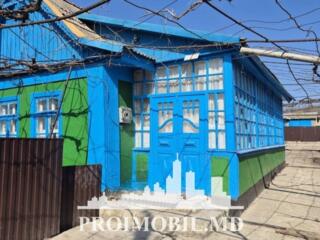 Vă propunem spre vânzare această casă în Ialoveni, com. Gangura, sat. 