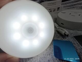 Светильники с датчиком движения