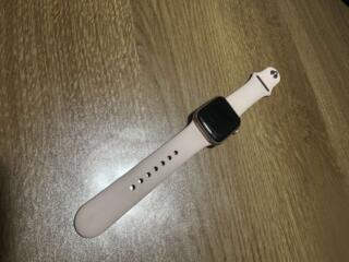 Часы Apple Watch se