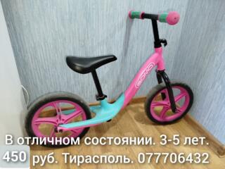 Продам беговел на возраст 3-5 лет