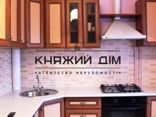 Отличная 3-х комнатная раздельная на Соломенке ул. Волгоградская 35 А 