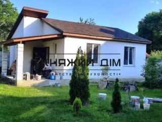 Продажа нового дома без внутренних работ на Русановских Садах по ул. .