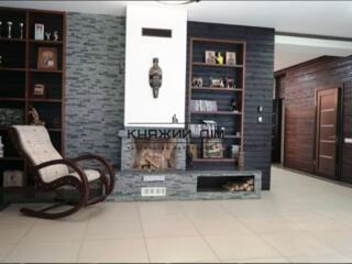 Дом находится в 25 км от Киева по Обуховской трассе. Дом в 2 этажа ...