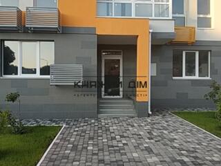 Предлагается помещение с отдельным входом в жилом доме в ЖК ...