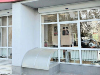 Оренда фасадного торгового приміщення під магазин, шоу-рум, клініку, .