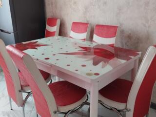 Продам стол с стульями