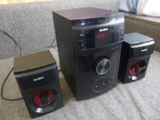 Boxe cu amplificator-cu radio FM-cu pleer USB-AUX-40w / Колонки