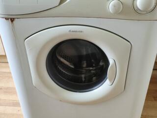 Продается стиральная машина
