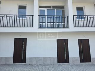 Se oferă spre vânzare apartament la sol, în Durlești, strada ...