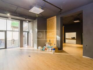 Se oferă în chirie un spațiu de 150 m.p pe bd. Mircea cel Bătrân. ...