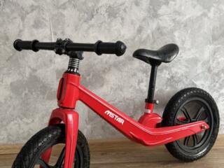 Продается беговел