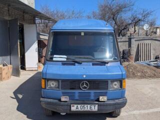 Продаётся бус