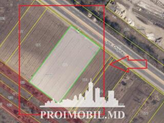 S pre vânzare se oferă teren cu destinație agricolă, situat în ...