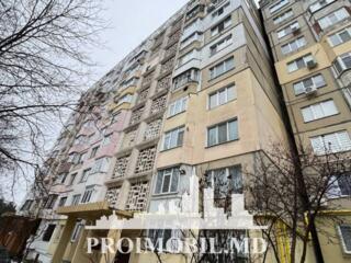 Vă propunem spre vânzare acestapartament cu 3 camere, Ialoveni, str. .