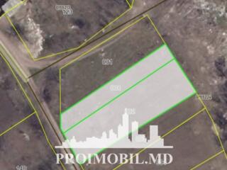 ​ Spre vânzare se oferă teren pentru construcții, situat însat. ...