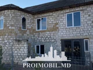 Vă propunem spre vânzare această casă în r. Orhei, sat. Peresecina cu 