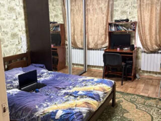 Продам 2- комнатный домик (часть дома) на ул.Черноморского козачества