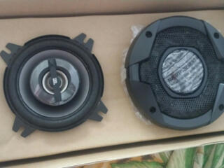 Оригинальные динамики JBL