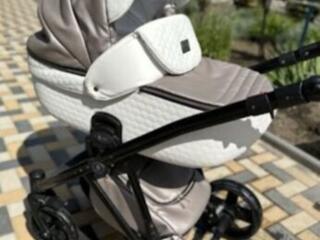 Продам коляску 2 в 1