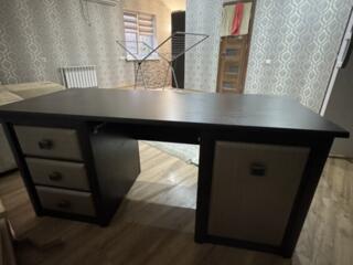 Стол письменный