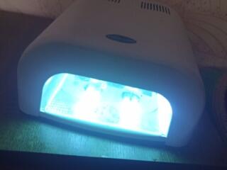 Лампа для маникюра