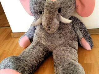 Большая мягкая игрушка Плюшевый Слон 80 × 50 см.
300